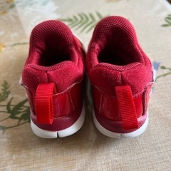 NIKE ナイキ ダイナモフリー　スニーカー子供用シューズの画像