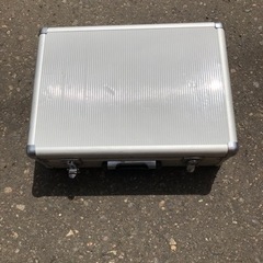 アルミ収納box 仕切りの画像