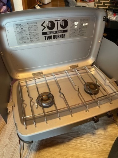 ツーバーナー  カセットボンベで使う ガステーブル
