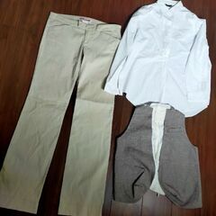 GUESS +AMERICAN RAG CIE+support ...