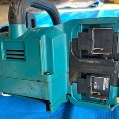 成約済み
マキタ　充電式チェーンソー４点セット　　の画像