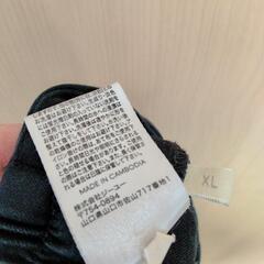 黒ズボンの画像