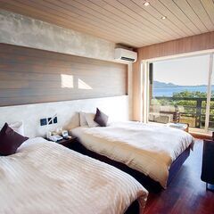 奄美大島　リゾートホテル　レストランホールスタッフ /夜勤なし【渡航費支給】の画像