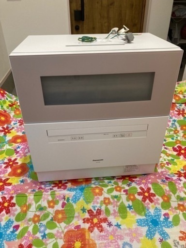 パナソニック  食器洗い乾燥機  NP-TH4 2021年製