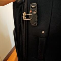 スーツケース（黒）TSAロック付き　約52リットルの画像