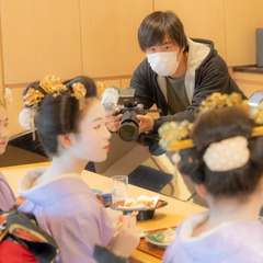 ライブ配信におけるディレクター、テクニカル、イベントマネジメント等の画像