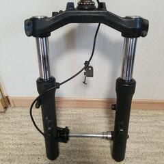 マジェスティ　SG03J ステム フロントフォークLR の画像