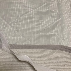 ニトリ　Nクール　敷マット　シングル　3枚と枕カバー1枚の画像