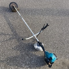 マキタ草刈り機