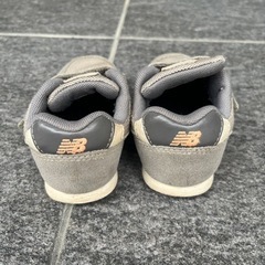 ニューバランス996子供用スニーカー13.5cmの画像