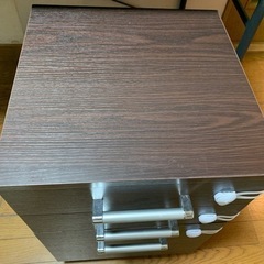 収納家具　キャビネット　キャスター付きの画像