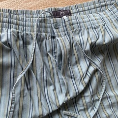値下げ！！　メンズ　【大きめパンツ】　⭐︎美品⭐︎着用数回のみ！の画像
