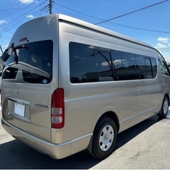 ハイエースワゴン グランドキャビン10人乗り！距離1万キロの画像
