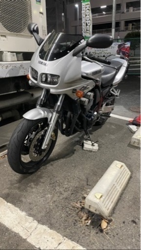 YAMAHA fz400 4yr