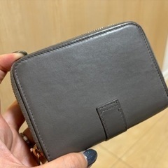 サンローラン 二つ折り財布 YSLの画像
