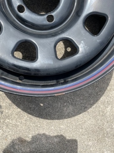 車のパーツ タイヤ、ホイール