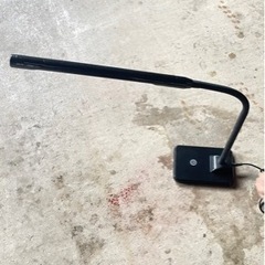 スタンドライト　電気の画像