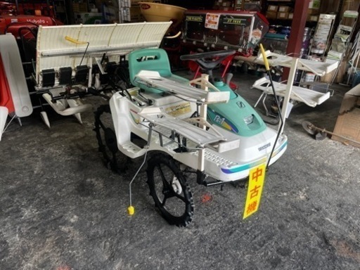 ヤンマー　4条　田植え機　PE1  ◆整備済み　◆ローン可　クランク式　4馬力　ガソリンエンジン