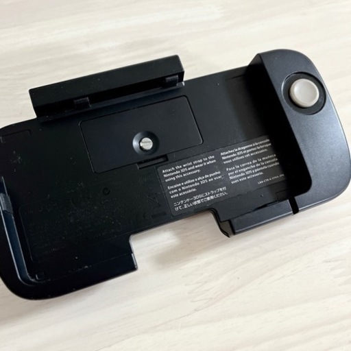 お取引き中】ニンテンドー 3DS メタリック レッド 拡張コントローラー