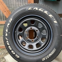 ハイエース、デイトナタイヤホイールセットの画像
