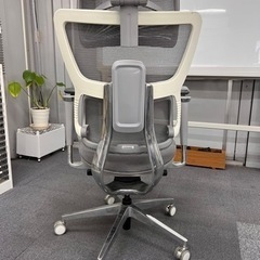 オフイスチェアの画像