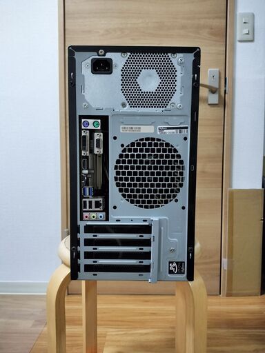 中古】目黒区のデスクトップパソコンを格安/激安/無料であげます・譲り デスクトップpc WINDOWS10pro office acrobatX インストール済