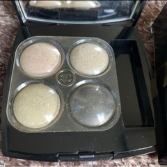 シャネル アイシャドウ　LES 4 OMBRES CHANELの画像