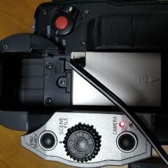 プロ仕様ビデオカメラ　パナソニック　【引き取りに来て下さる方限定】の画像