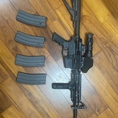 サバゲー　エアーガン　ガスブローバック　M4A1MWS M93R-2 他パーツ色々セット