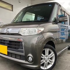 25年式ターボ車☆月々1万円〜分割可❗️車検2年付き！【名義変更代込み】広い車内！大人気‼️ダイハツ タントカスタムRS☆SDナビ付き☆走行中DVD見れます☆純正アルミ☆事故修復歴無し☆電動スライドドア☆ドライブレコーダー☆そのまま乗って帰れます！の画像