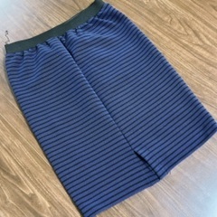 ジーナシス　スカートの画像