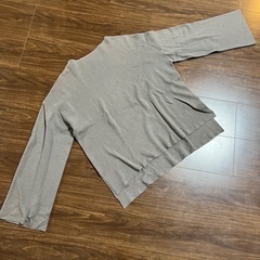 earth アース　ニットの画像