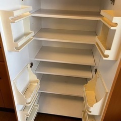 収納棚　５月
６日に処分しますの画像
