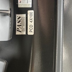 車のパーツ タイヤ、ホイールの画像