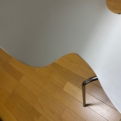 引取先決定　テーブルと椅子2脚セットの画像