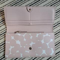 kate spade　財布の画像
