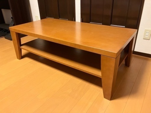 テーブル
