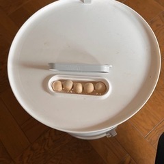 米のバケツの画像