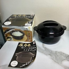 ロ2404-835 富士パックス 圧力弁でおいしく炊ける 電子レ...