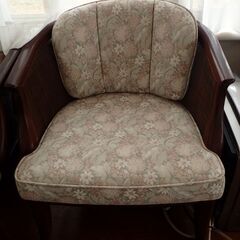 椅子を差し上げます