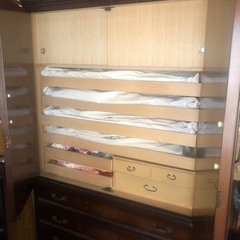 家具 タンスの画像