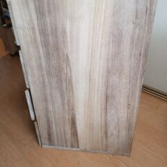 ※無料！6/2日曜日限定！木製のタンスの画像