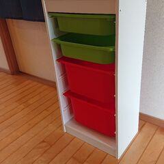 IKEA玩具収納棚の画像