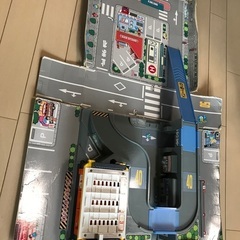 トミカ　おかたずけ　立体マップの画像
