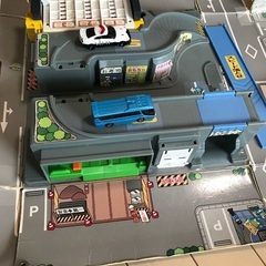 トミカ　おかたずけ　立体マップの画像