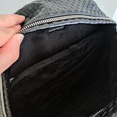 14インチPCが入るバックの画像