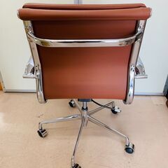 オフィスチェア 椅子 チェア 事務椅子 ベージュ キャスター付の画像