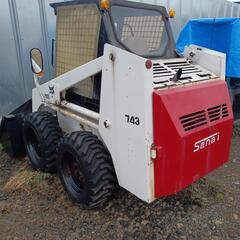 値段交渉可🉑札幌市西区発☆TCM　ボブキャット　743　Bobcat スキッドステアローダー　4WD ディーゼルターボ　36PS　事前予約の上現物確認OK　配送は相談ください　早い方優先の画像
