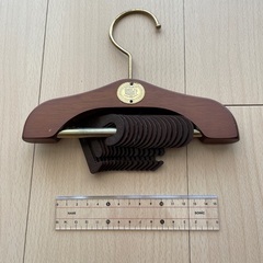 最終値下げ　J PRESS ネクタイ　ハンガー