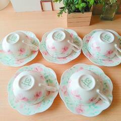 花柄🌹のティーカップ☕の画像
